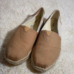 Tom woman shoes size 7.5